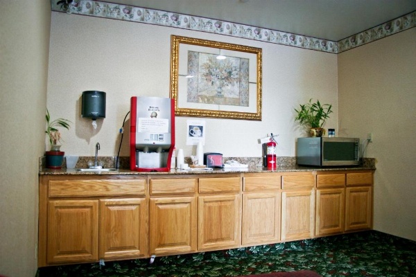 Crystal Inn Suites & Spas image 23